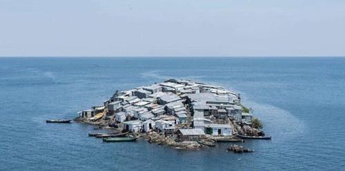 世界上最拥挤的小岛，人均居住面积仅仅2平方米，却没人愿意搬离