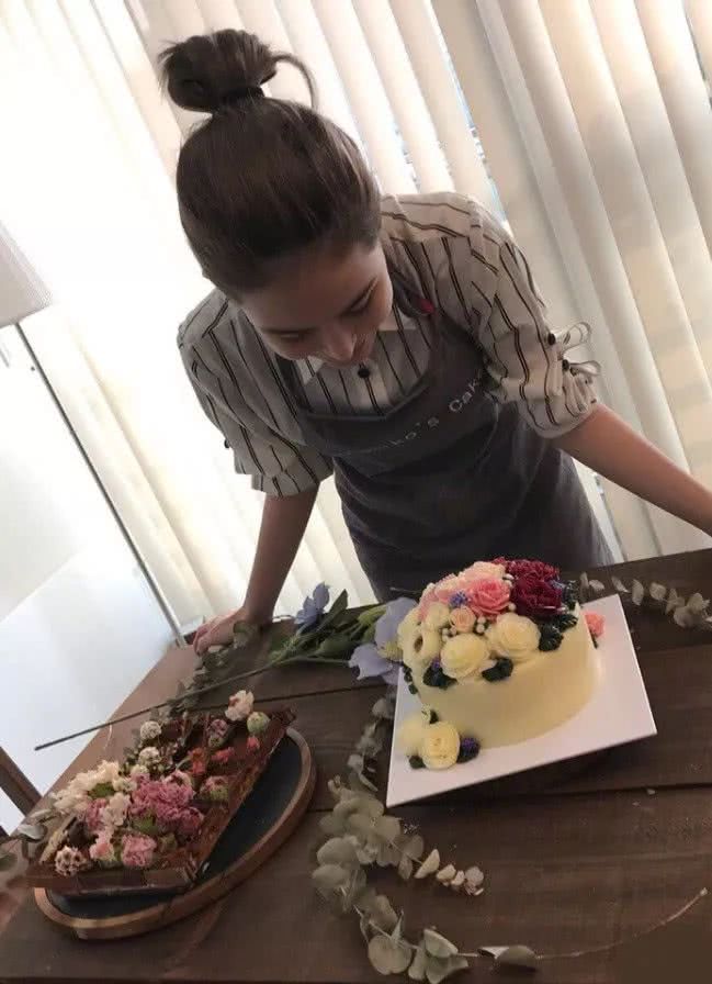 难怪周董放弃了蔡依林选择昆凌,看完天王嫂在家的样子你就释然了