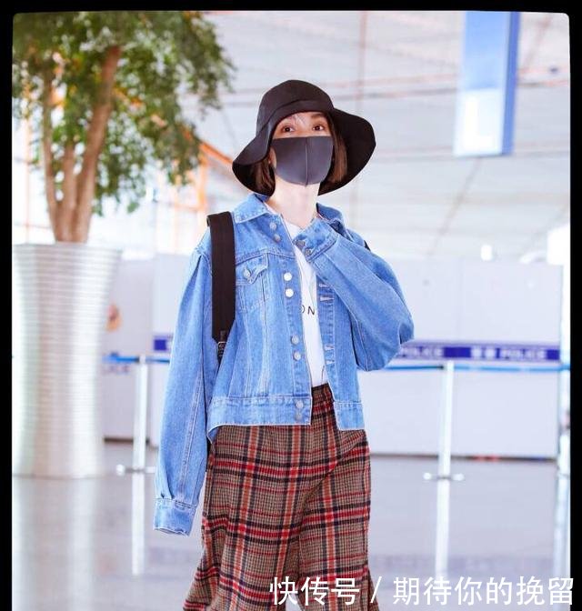 吴昕看秀归来，裤子大到可以装下两个人！网友居然很好看！