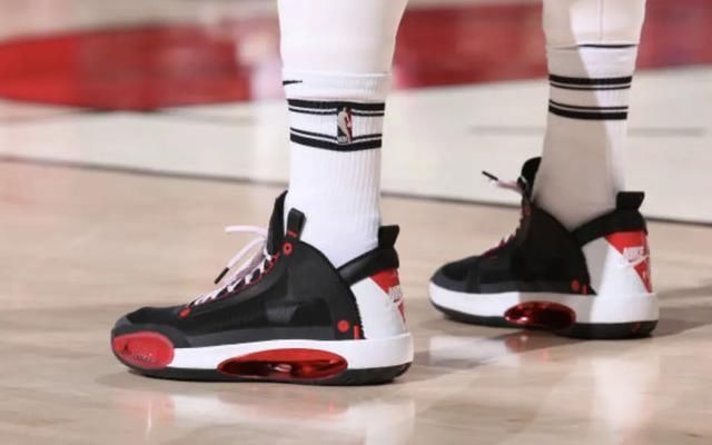 『球鞋』NBA球员上脚:安东尼这赛季的球鞋,还有签名鞋和中国新年配色!