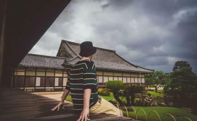 三分文艺，七分清新的国度，走进真实的霓虹国