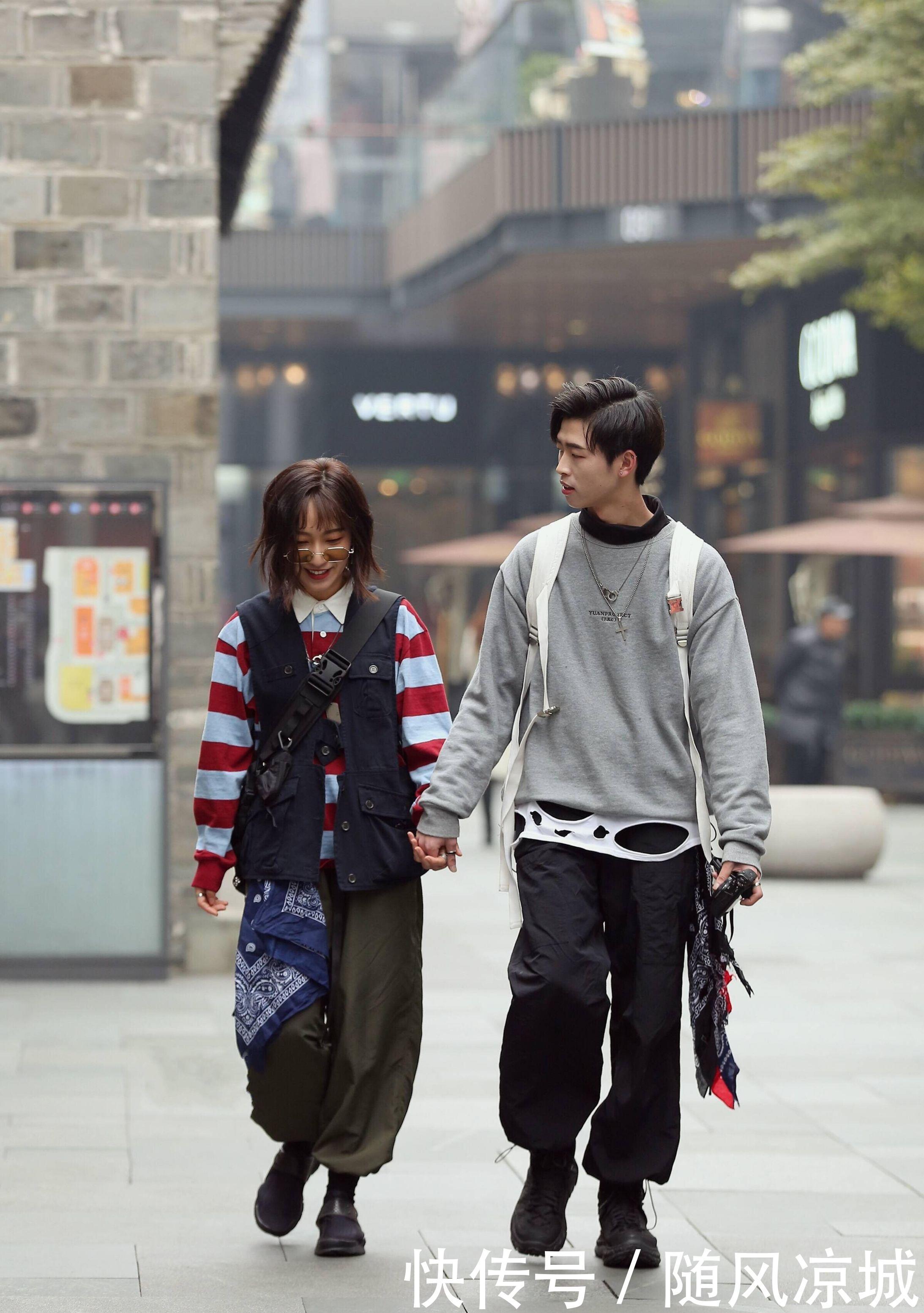 【女生】陪伴是最长情的告白，最潮情侣街拍，男生帅气女生大气，时尚又吸