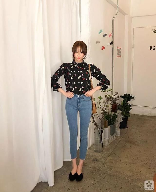 毕业季怎么穿?当然是金秘书的干练时尚职场穿搭~