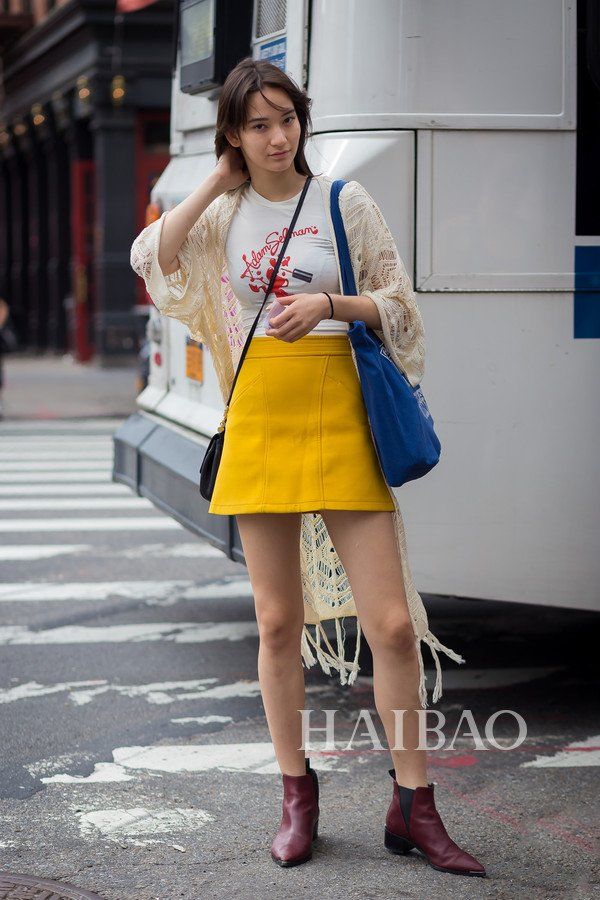 高腰A字裙搭出完美身材比例!明星博主A摆裙搭配方案，让你腿长羡