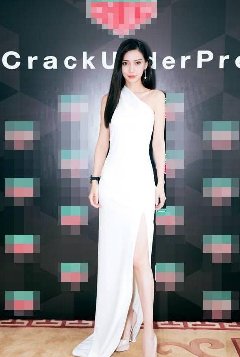 仙气白裙这样穿！颖宝气场两米八，赵丽颖美腻，热巴让人不再淡定