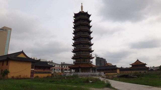 这里一顿饭2块钱，住宿便宜还免门票，游客：最良心的5A景点