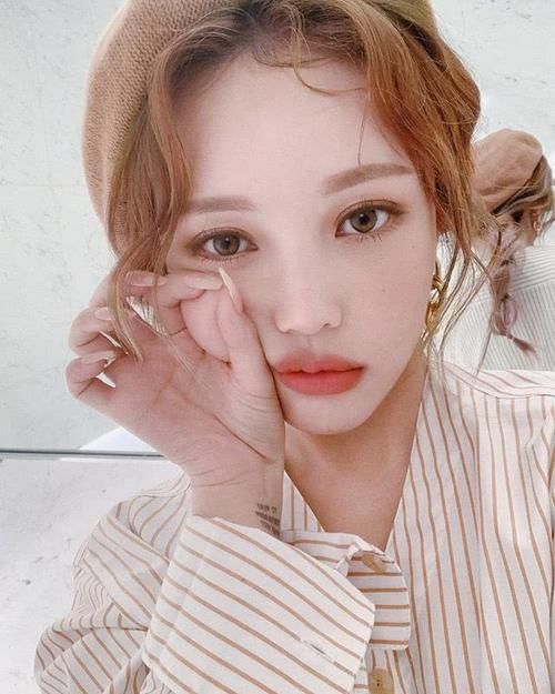  #胎毛卷发#2020流行发型推荐，爱美的小姐姐绝对不能错过！