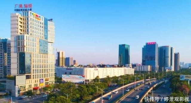  【内衣】广东这座小镇被称为“中国内衣之都”，城建跟地级市差