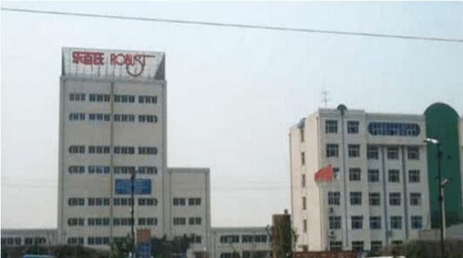  #重出江湖#曾经的中国矿泉水之王, 再度重出江湖, 怡宝农夫山泉