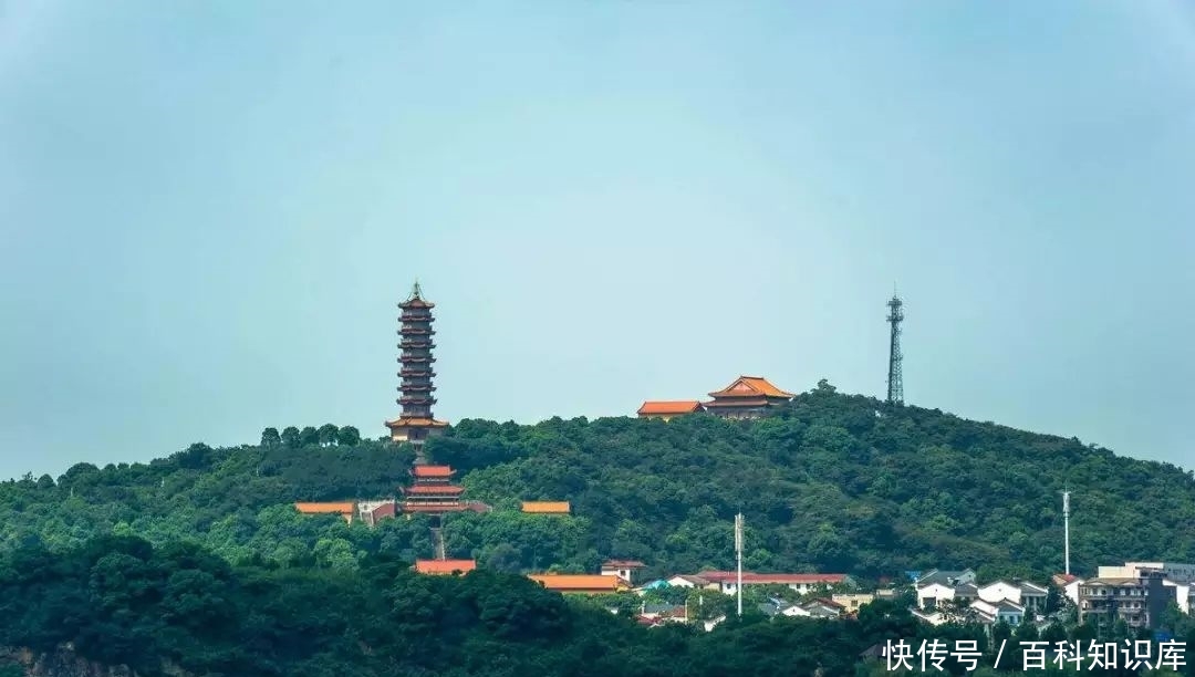 湖南门票很贵的一处古建筑，虽与黄鹤楼齐名，门票却要70元