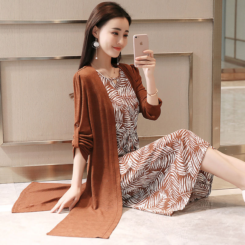 入秋了!新出炉秋裙，款款美出少女感，特适合40-55岁女人