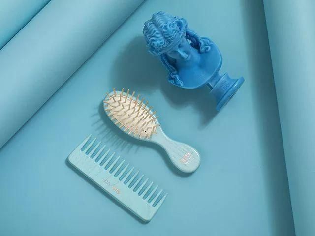 头发打结、掉发?换这把气垫梳试试