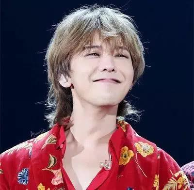 鲻鱼头发型得靠颜值撑！范丞丞像精灵，杨洋超日系，鹿晗不敢认！