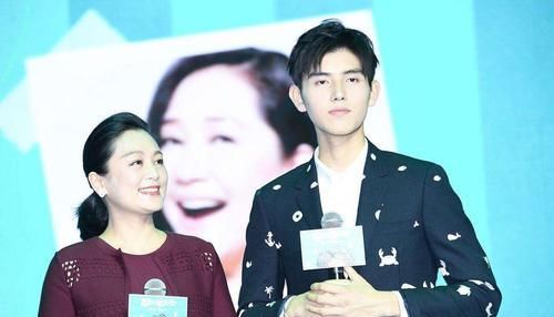 #大越#有这3个特征的女人,年纪越大越“省钱”,无需过多保养就很女神