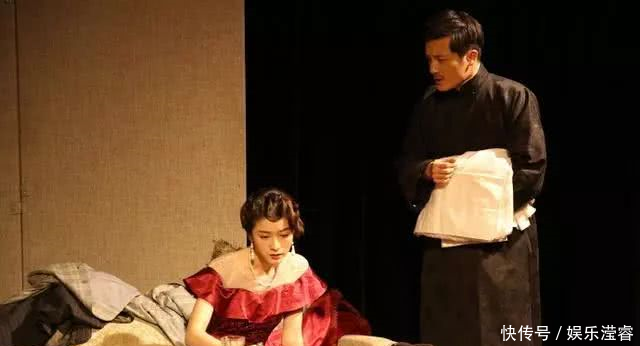 初恋脸张雪迎已经长大，背带裤清新可人的她浓妆更惊艳！