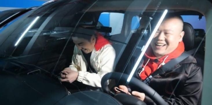 汽车正在销售中