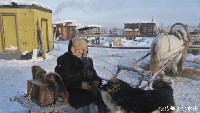 世界上的极寒之地, 村民不敢去室外上厕所