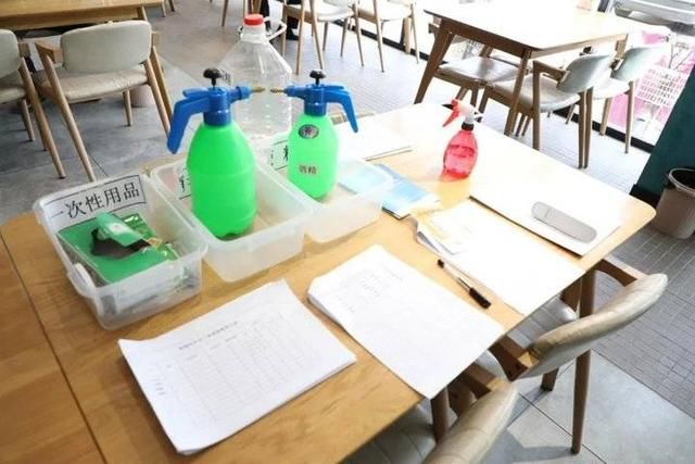 『营情况』高新区领导带头体验“堂食”提振市场消费信心