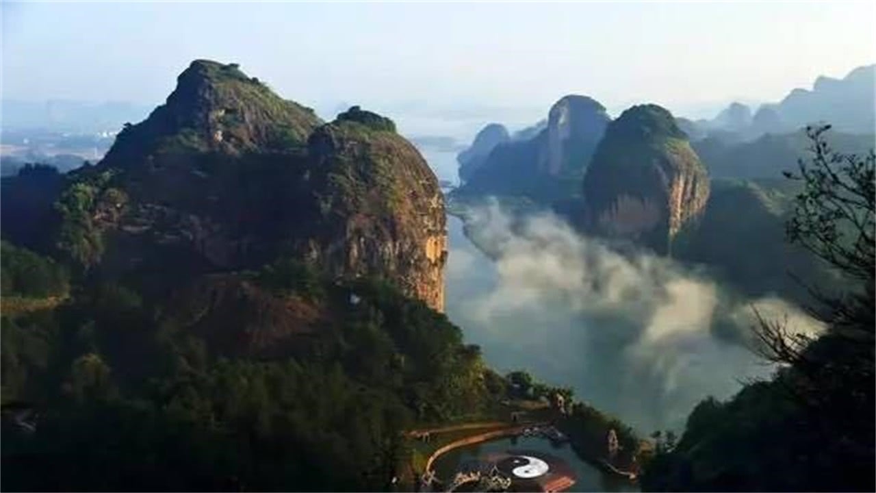 我国这两个景区名字相同，一个景区60元，另一个比它贵很多