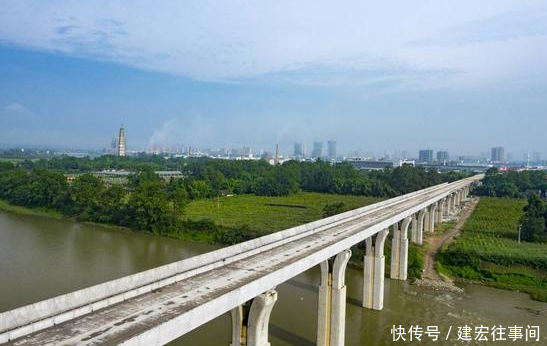 四川省一县级市，23年前“撤县设市”，名字难认好写，名气却很