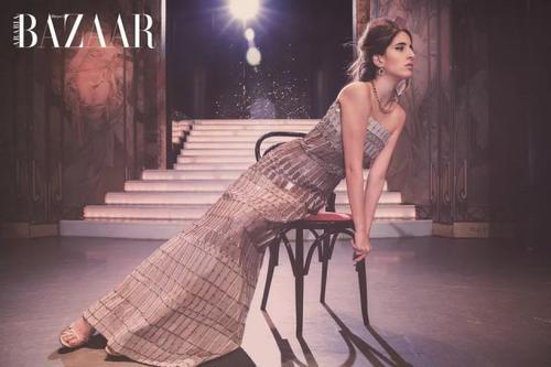 不走秀就回去继承家业？沙特史上第一位走上高定秀场的模特就是她