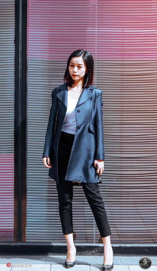  『打造』街拍：时尚女孩的穿搭示范，打造更加靓丽的形象，让你明艳动人