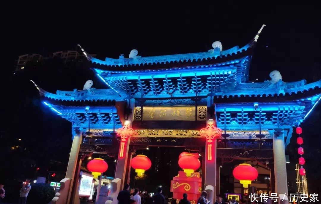 无锡,没有一只牛蛙能活着游过太湖