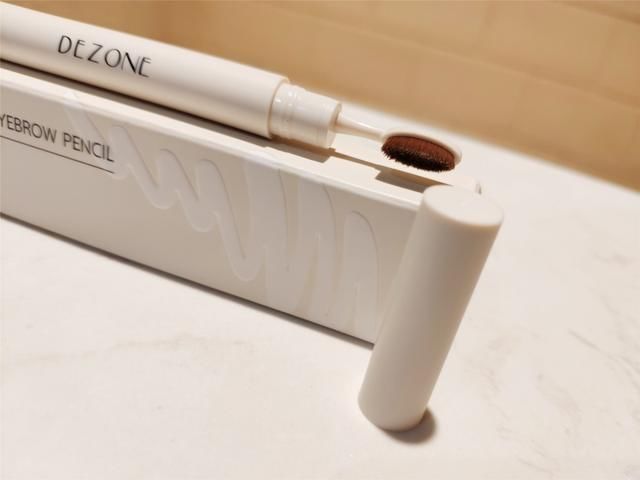 有了它 新手也轻易上手 勾勒生动眉形