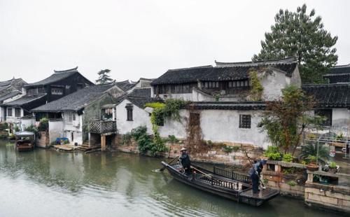 云南最低调的宁静古镇：唯一幸存的古集市，至今依旧拒绝商业化