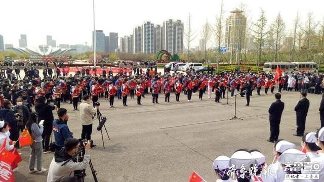 「援助」宁阳县中医院援助湖北医疗队员李玲凯旋