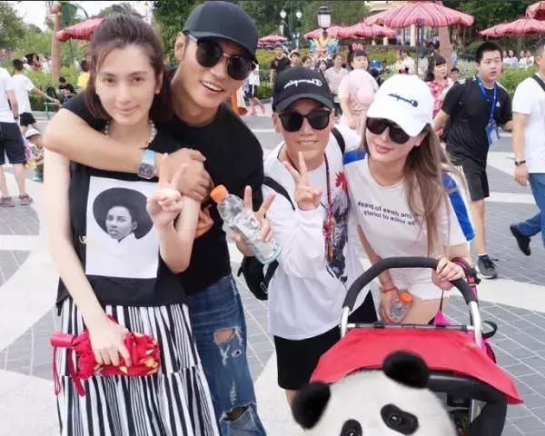 一张游玩照引发风波，洪欣出面澄清传闻，网友：要小心提防女宋哲