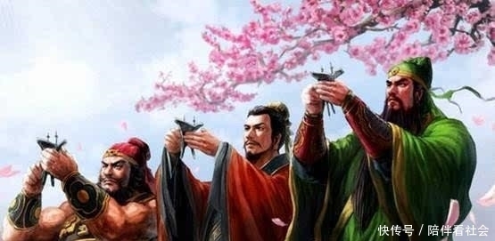 本来■张飞关羽本来就是一介平民,但他们武功却很高,是从哪儿学的呢?