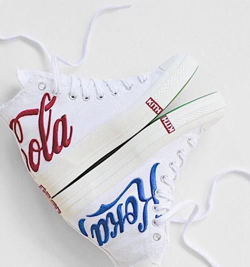  联名@普通匡威太土了，现在“猫和老鼠”联名款特别火，最适合开学穿！