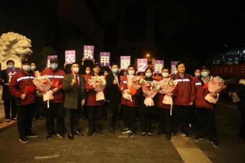  支援@福建援宜支援队疾控组今早凯旋！