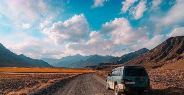 世界上最荒凉公路：3200公里只有2个加油站，全程没有指示牌