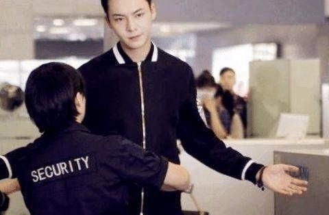 为什么中国的地铁需要安检，韩日却不用，外国网友评论很扎心！