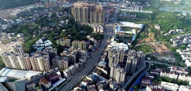 航拍广西最富有的小县城