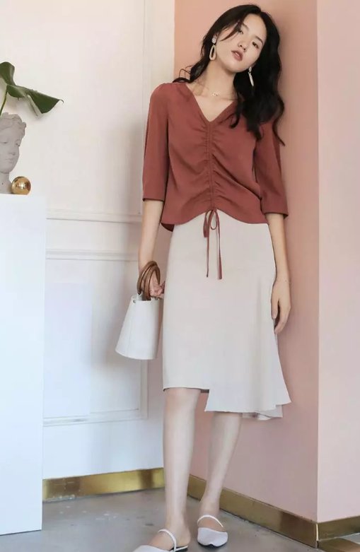 清新自然风,这两家小众港风服装店了解下!