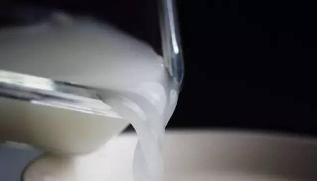 实用:一碗淘米水加它敷敷脸,不出15天色斑淡化又嫩肤,简单实用不花钱