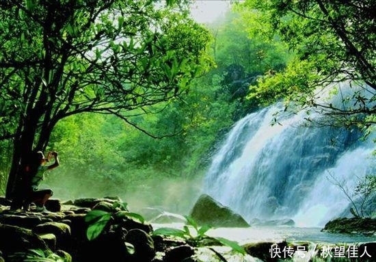 贺州最值得去的旅游景点，被誉为岭南九寨沟的十八水原生态景区