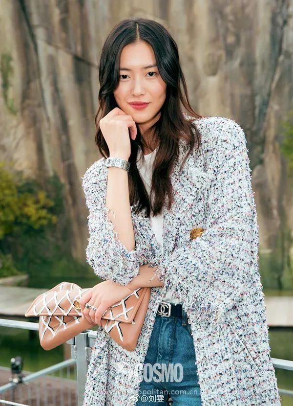 彩妆迷 | 黄皮唇膏非它莫属,买了这枫叶色其他的都能扔掉!