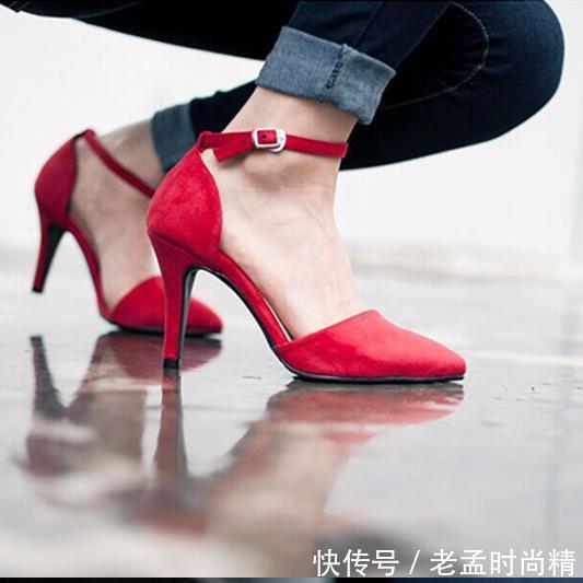  [闺蜜]没对比就没有伤害，为什么闺蜜的鞋子怎么穿，都比我好看！