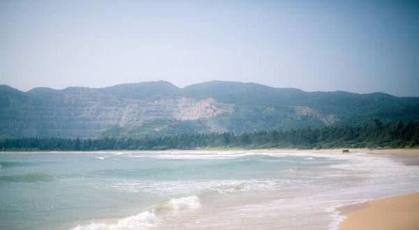 海南人评论外地游客:成都人舍得钱,上海人懂礼貌,东北就一个字