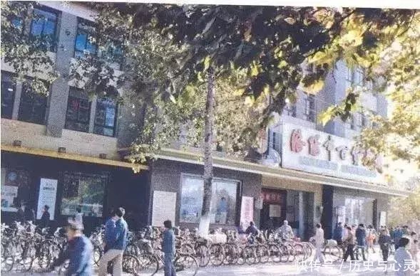 70、80年代洛阳老照片，你还能记得几个地方？