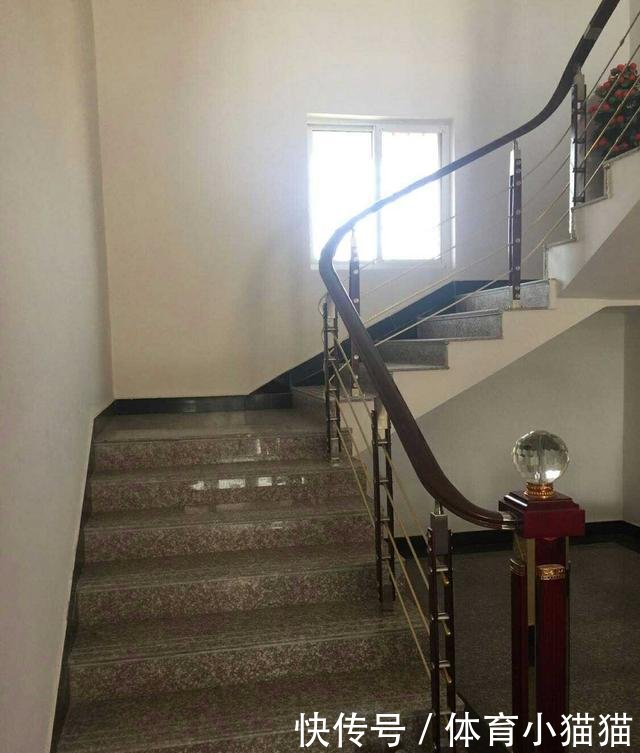 远嫁农村，晒婆家为我准备的婚房，城里倒贴200万也不换！