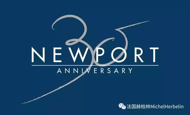 蓝色已经成为腕表的主色调