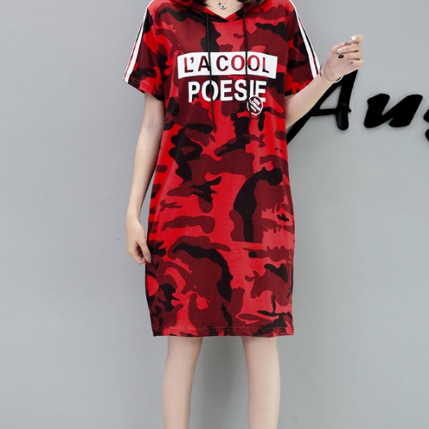 老婆真会穿,这样的裙+高跟鞋,女人味十足