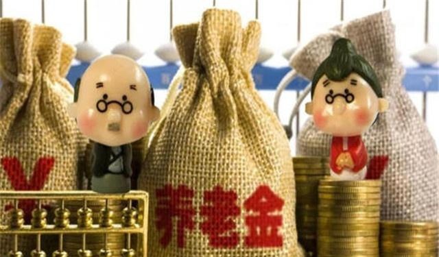 如果个人交了5年社保，现在没钱交了，钱能退回来吗？很多人迷糊