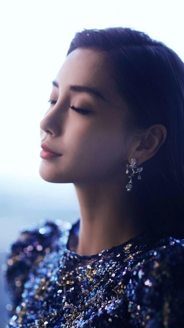 「 辣妈」连旗袍也穿这么韵味？，街拍：个性十足的辣妈