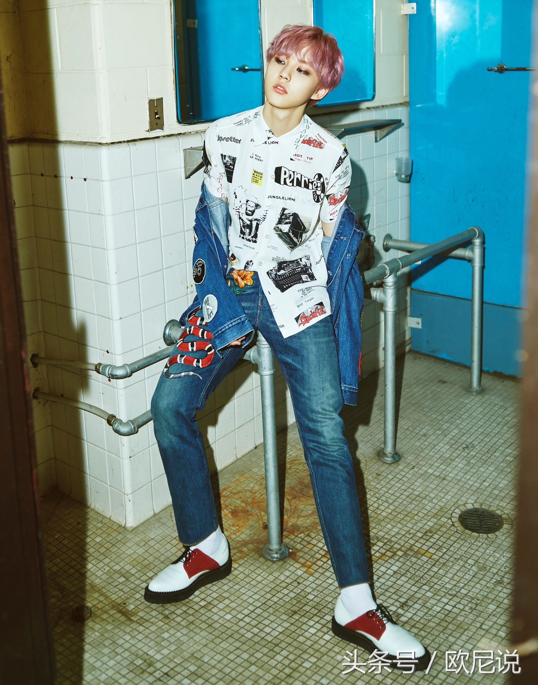 朱正廷范丞丞毕雯珺等人新妆容，网友:这是要演吸血鬼日记?